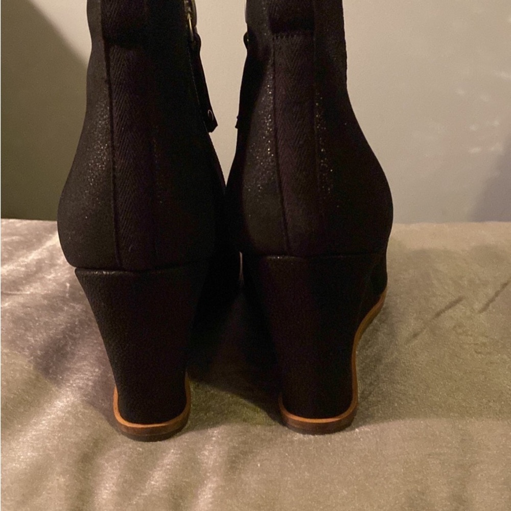 New Linea Paolo Winslet Wedge Bootie Black Size 8 - Picture 4 of 8